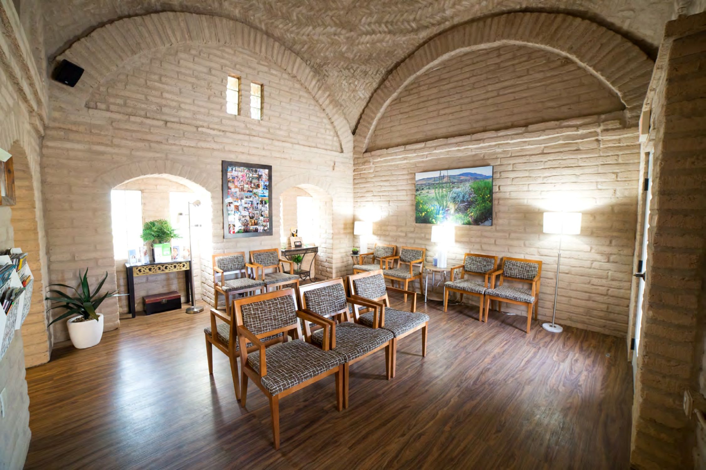 Creative Smiles Dentistry waiting room